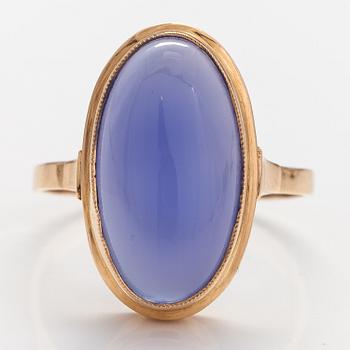 A 14K gold ring with a calcedone.
