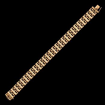 ARMBAND, 18 k guld. Vikt ca 16,9 g.