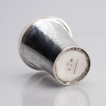 A Swedish silver beaker, mark of Henning Petri, Nyköping 1699.