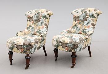 FÅTÖLJER, 1 par, omkring år 1900.