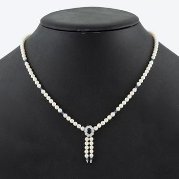 Necklace, 18K white gold with cultured pearls, sapphires, and brilliant-cut diamonds.