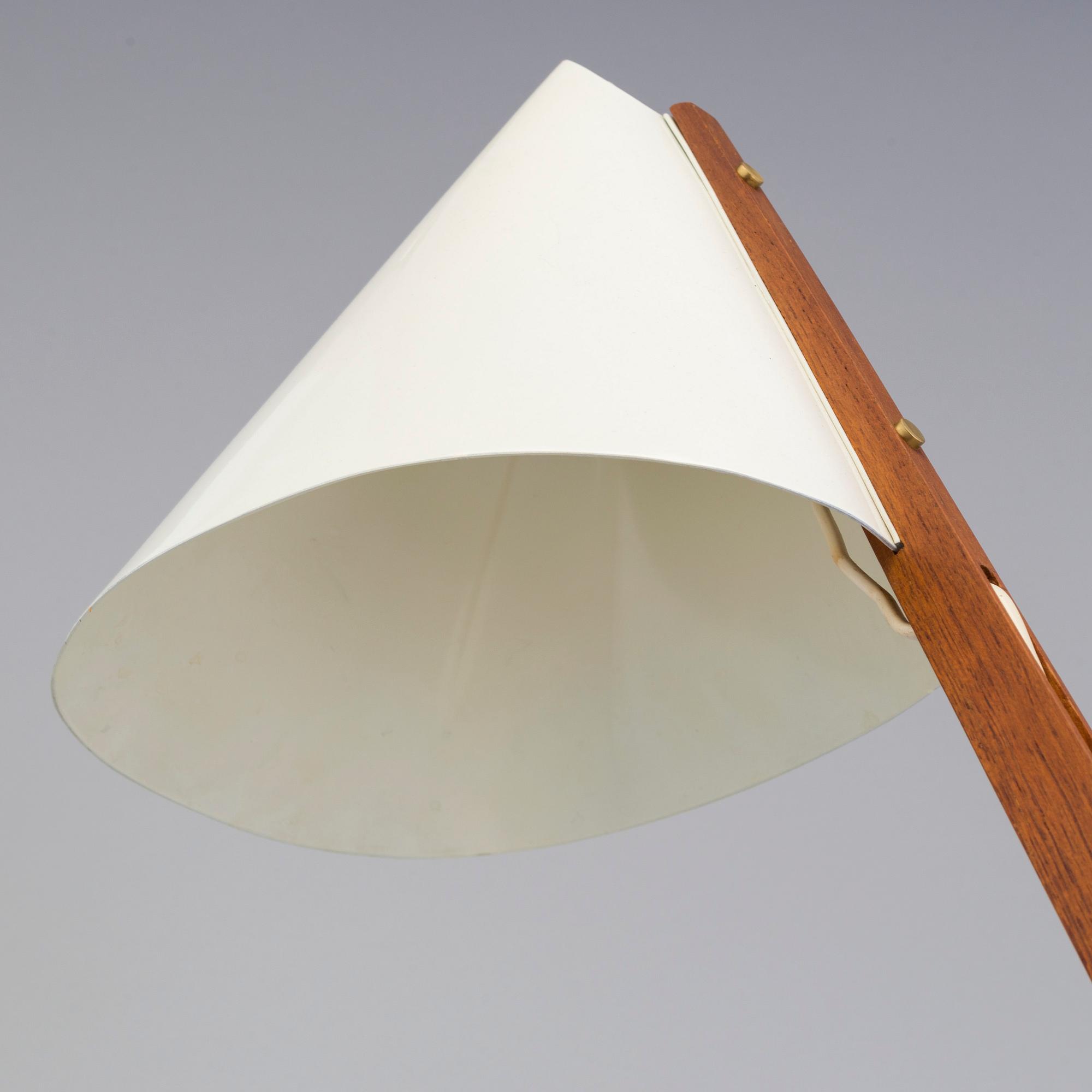 A Hans-Agne Jakobsson table light, model "B 54" from Markaryd, 1950s / 60s-tal.