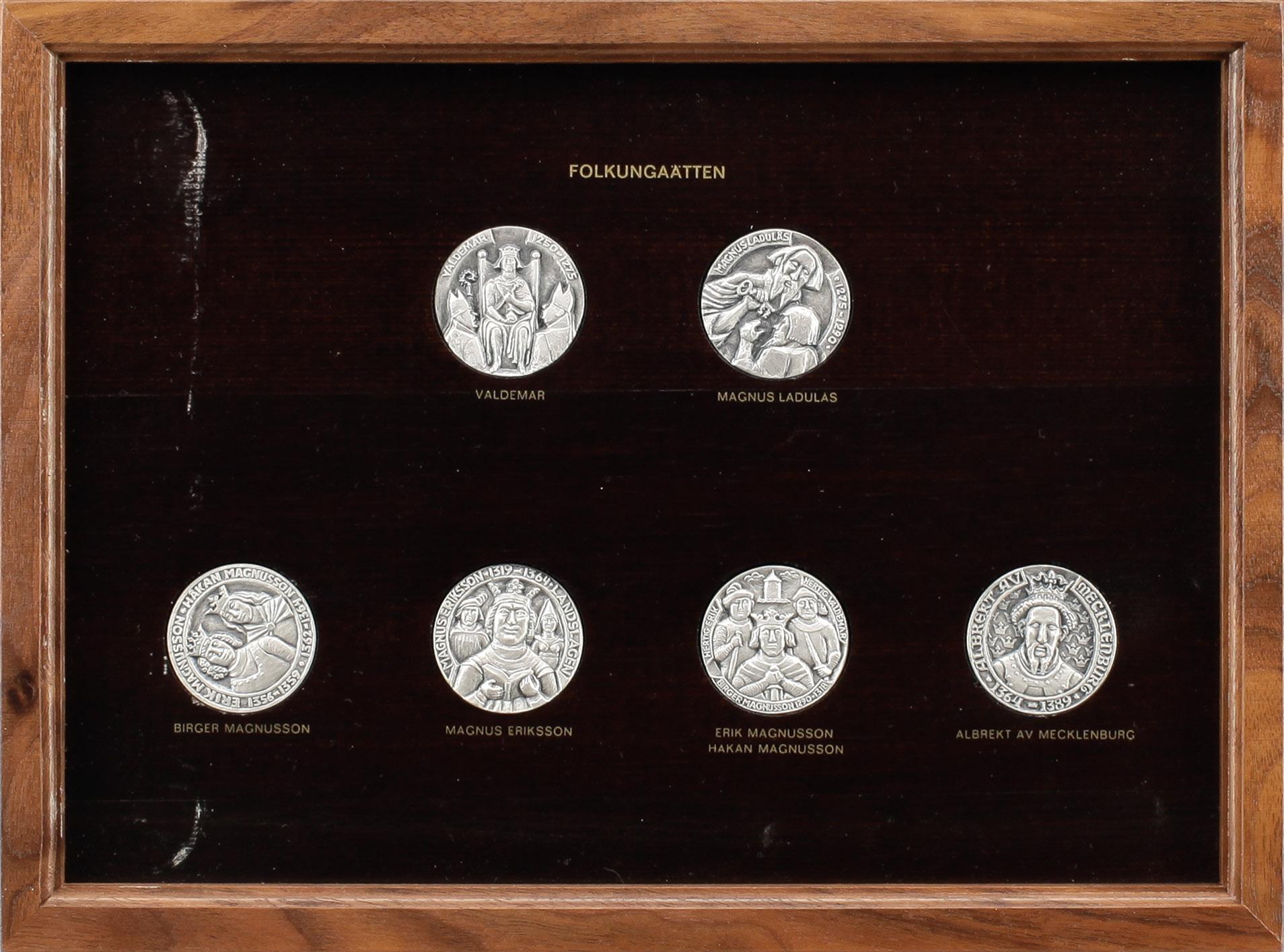 MEDALJSAMLING, 60 st, silver, "Sverige och dess regenter under 1000 år", Sporrong AB 1976-79. Silvervikt ca 2800 gram.