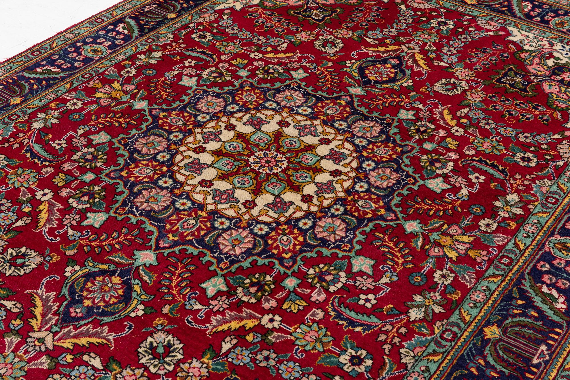 Matta, Täbris, 290 x 200 cm.