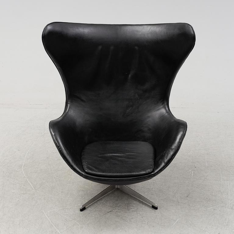 An 'Egg chair' by Arne Jacobsen, for Fritz Hansen, Denmark, designed 1958.