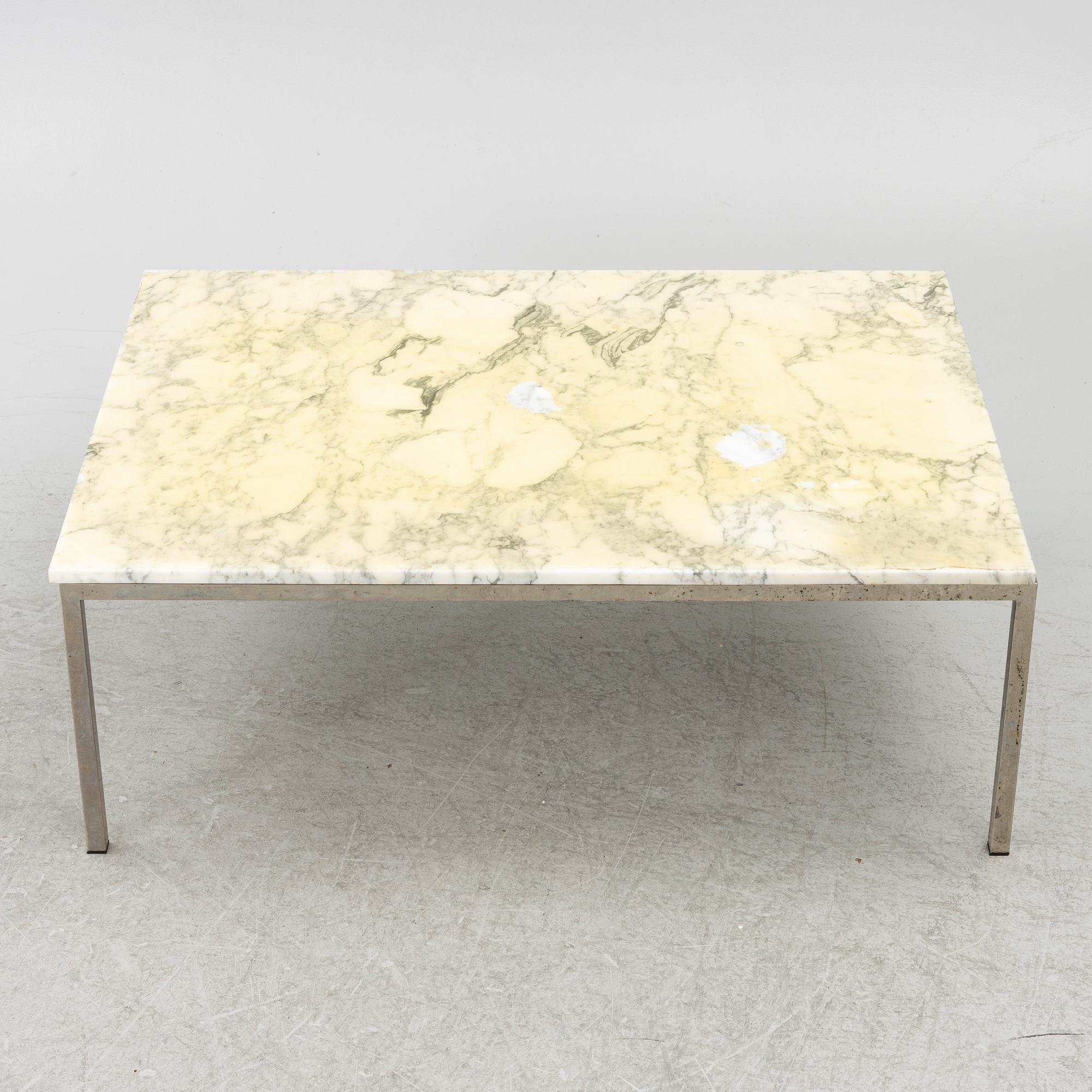 Coffee table, late 20th century.
