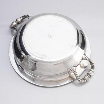 A French silver dish with lid, mark of Maison Odiot, Paris, France, second half of the 19th century.