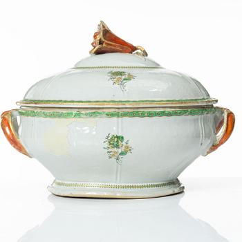 Terrin, kompaniporslin, Kina, Qingdynastin, Qianlong (1736-95).