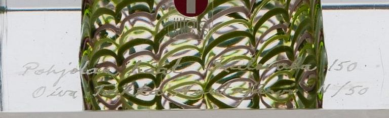 Oiva Toikka, A GLASS CUBE.