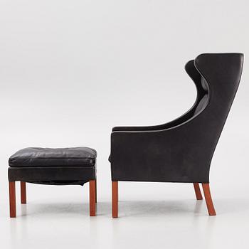 Børge Mogensen, fåtölj med fotpall, modell 2204, Fredericia Stolefabrik, Danmark.