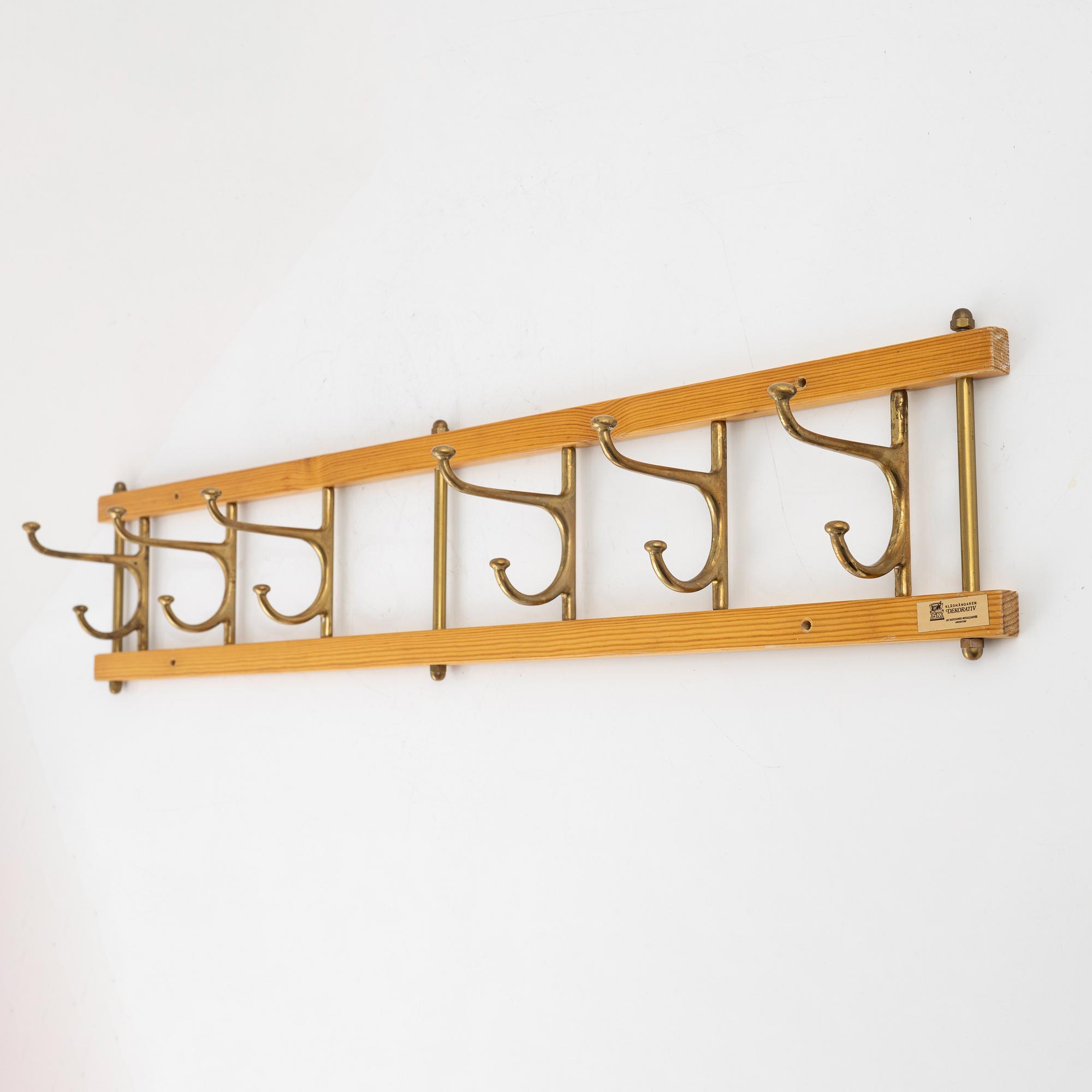 Klädhängare, "Dekorativ", Skogslunds Metallgjuteri, Anderstorp, 1950/60-tal.