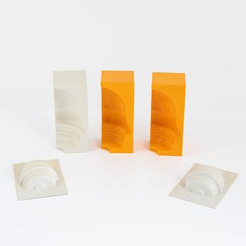 Sivert Lindblom, sculptures, 5 pieces, plastic, 3 of which are stamp-signed 1968.