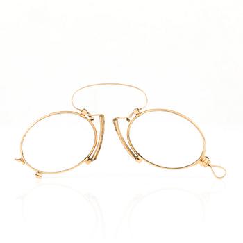 GULDPINCENÉ, 14K, haltstämplad 585, tidigt 1900-tal. Tot ca 12 gram.