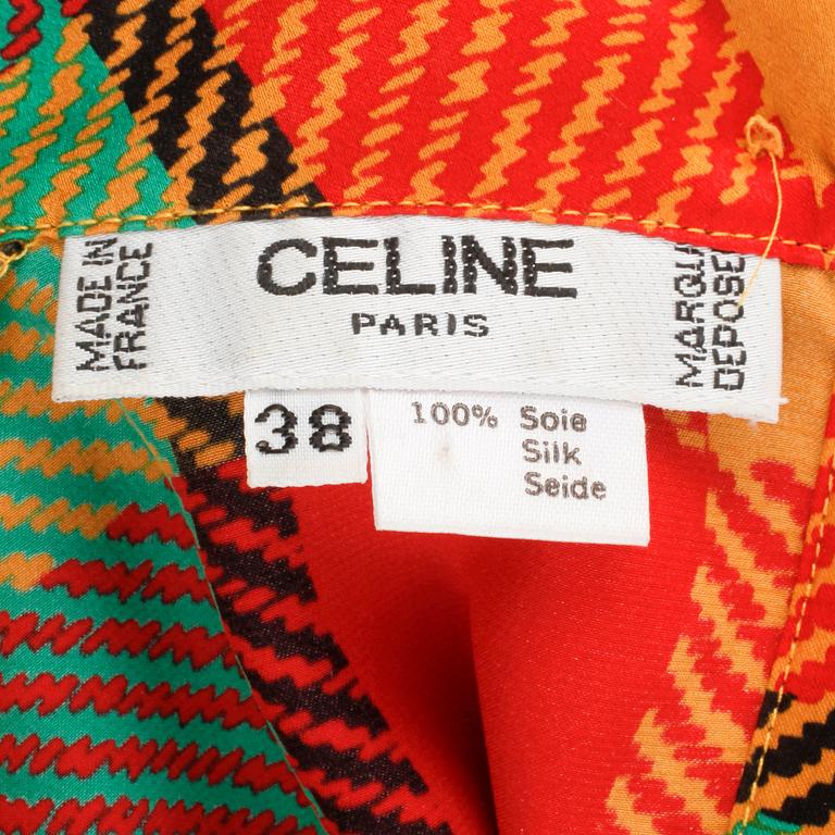 CÉLINE, a silk chequred blouse.