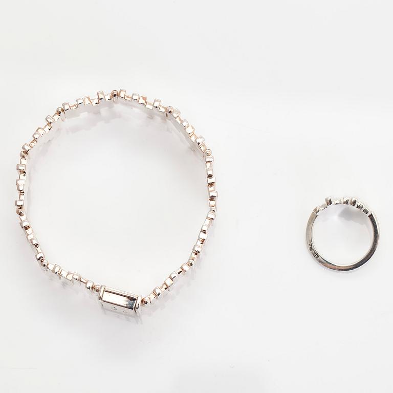 Efva Attling, a sterling silver 'Stairway to heaven' ring and bracelet.