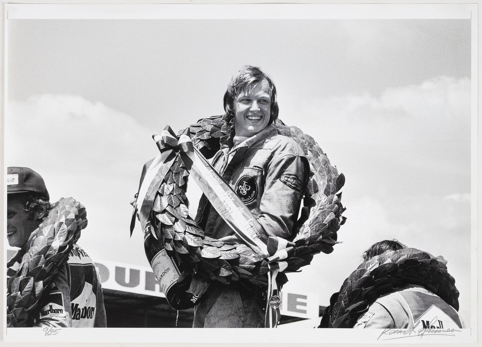 Kenneth Olausson, "Ronnie Petersons ärevarv i Dijon 1974".