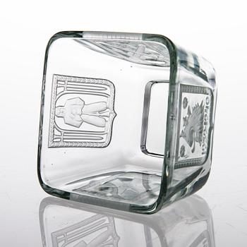 A glass bowl, 'Mottimalja' 1939-1940 Riihimäki Lasi Oy.