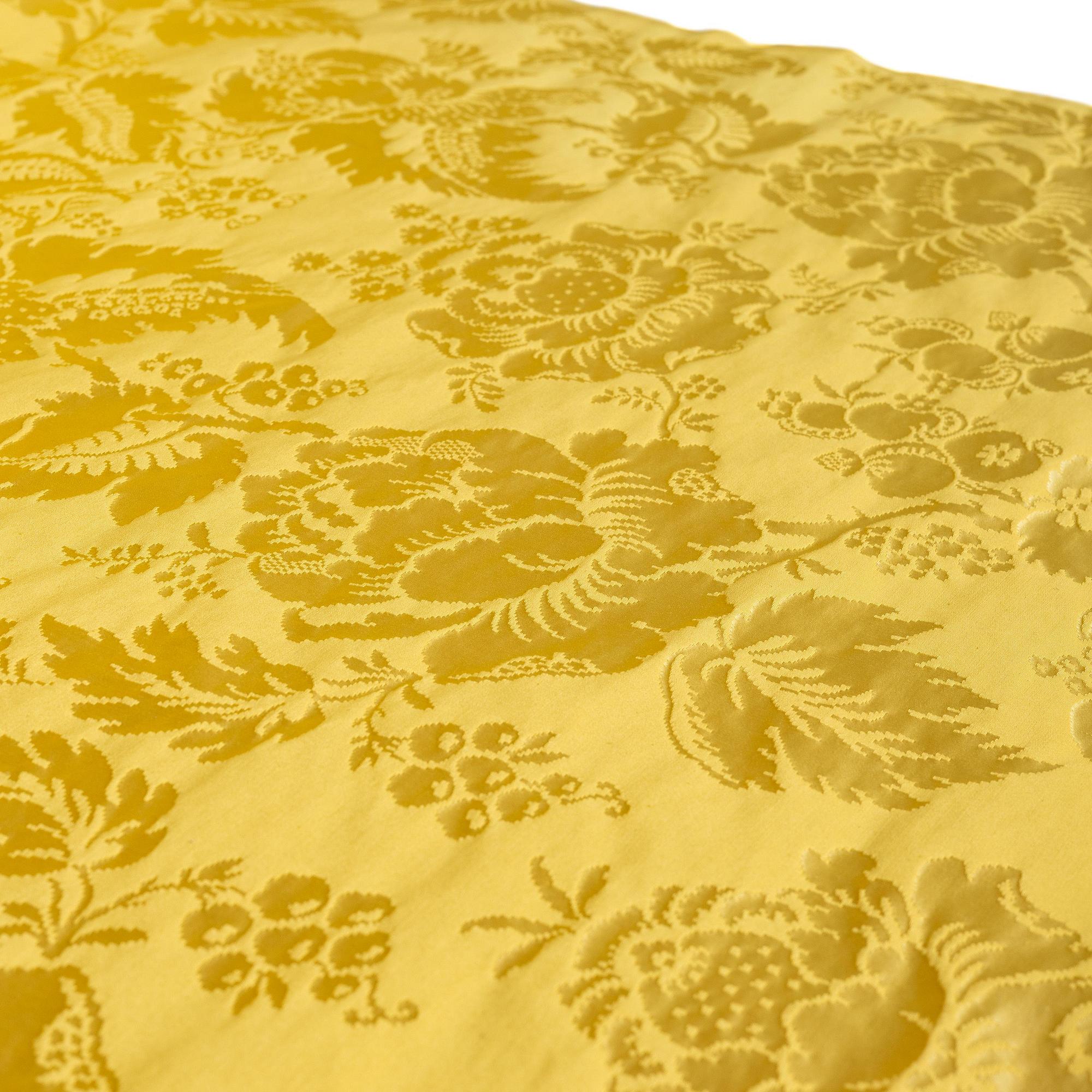 Upholstery fabric, yellow tones, 2 rolls, including Lelièvre.