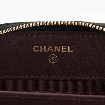 Chanel, A 'O-porte tel a chaine' bag, 2020.