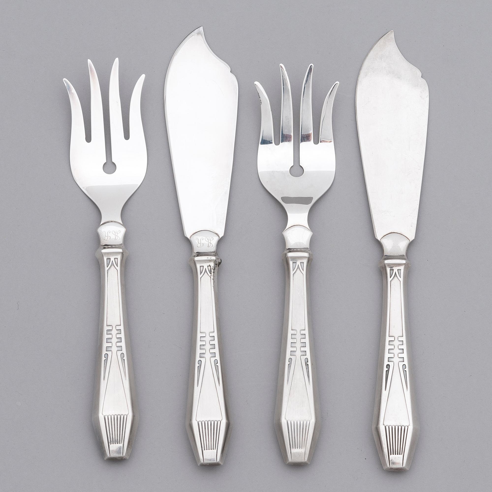 A 131-piece set of 'Suomi' silver cutlery, Suomen Kultaseppä oy/ Kultateollisuus oy, Turku 1927-1991.