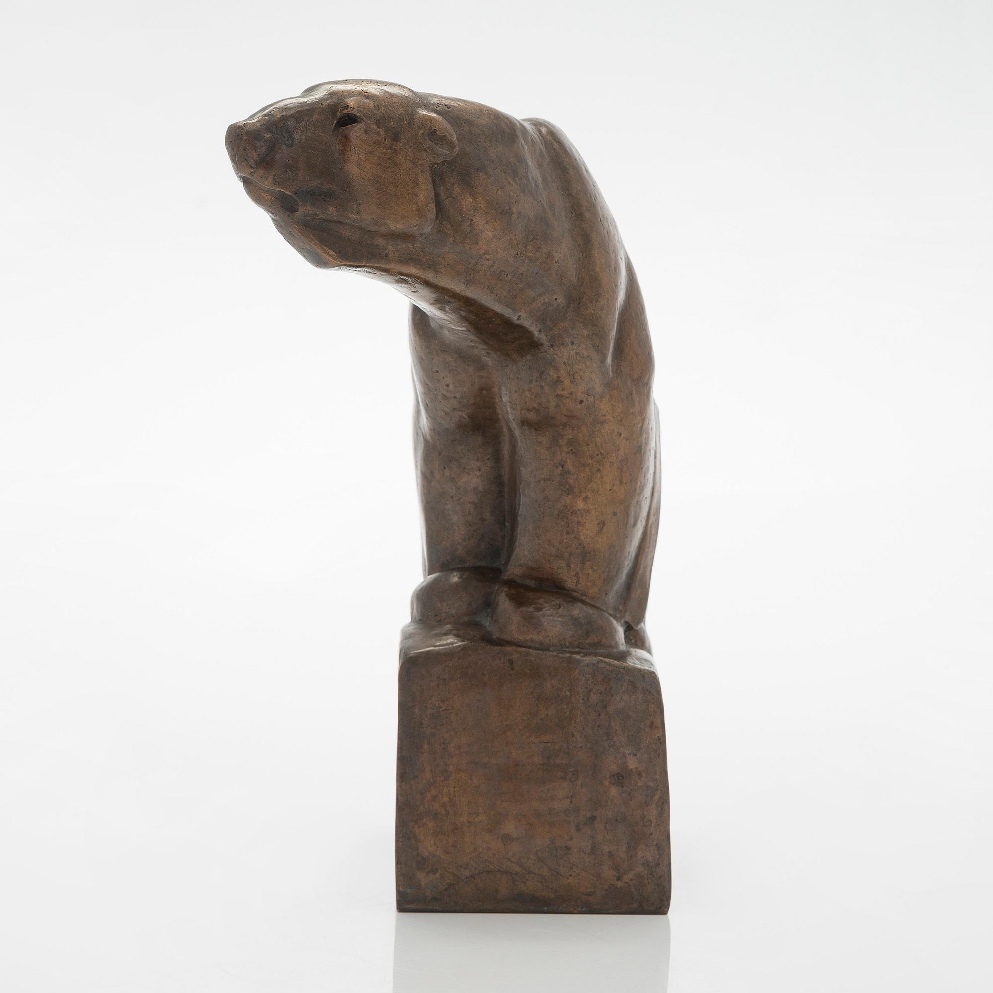 Jussi Mäntynen, Observing Polar Bear.