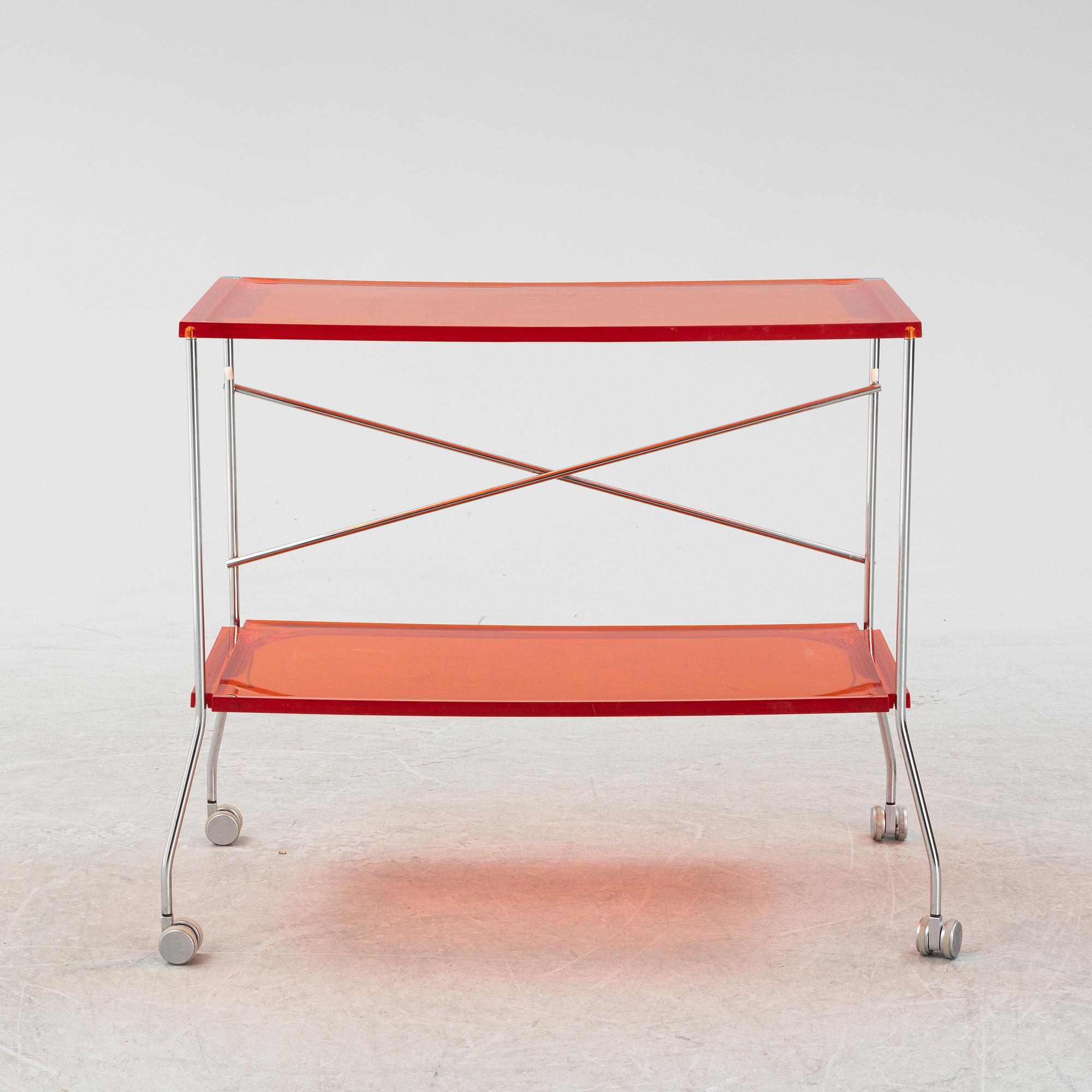 Antonio Citterio & Toan Nguyen, "Flip", Sidobord, Kartell.