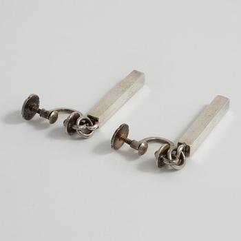 WIWEN NILSSON, Lund, 1953, a apir of earrings.