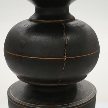 PIEDESTAL, sent 1800-tal.