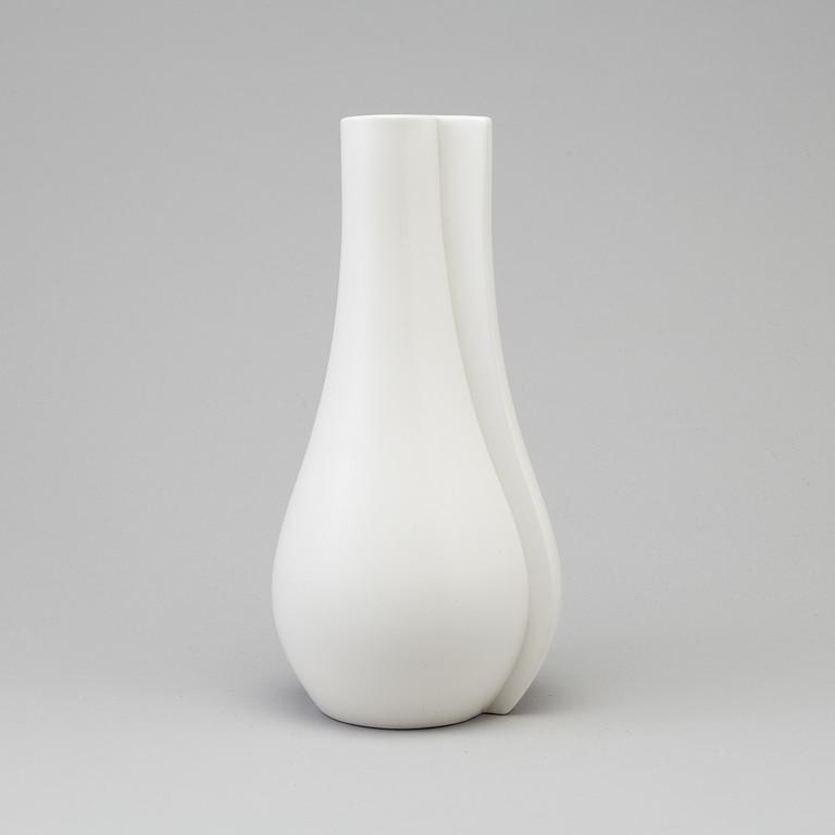 WILHELM KÅGE, vas, stengods, "Surrea", carraragods, Gustavsberg, 1940-tal.