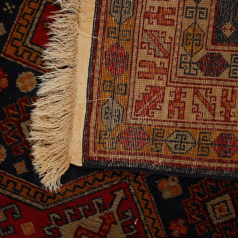 MATTA, troligen Kaukasisk, old, 170x100 cm.