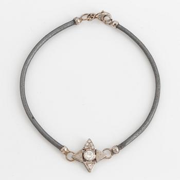 ARMBAND, med briljanter ca 0,24 ct + 0,07 ct.