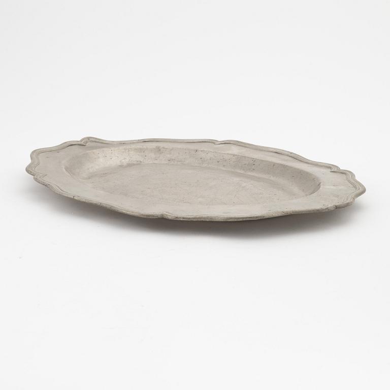 A Rococo pewter dish, mark of onas Thoreson Törngren, Gothenburg 1764.