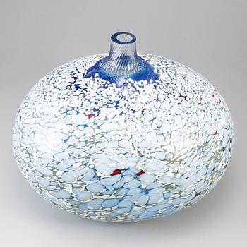 BERTIL VALLIEN, vas, glas, Kosta Boda, signerad.