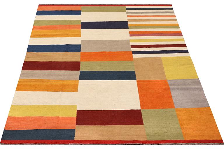 Matta, Kelim, modern design, ca 295 x 198 cm.