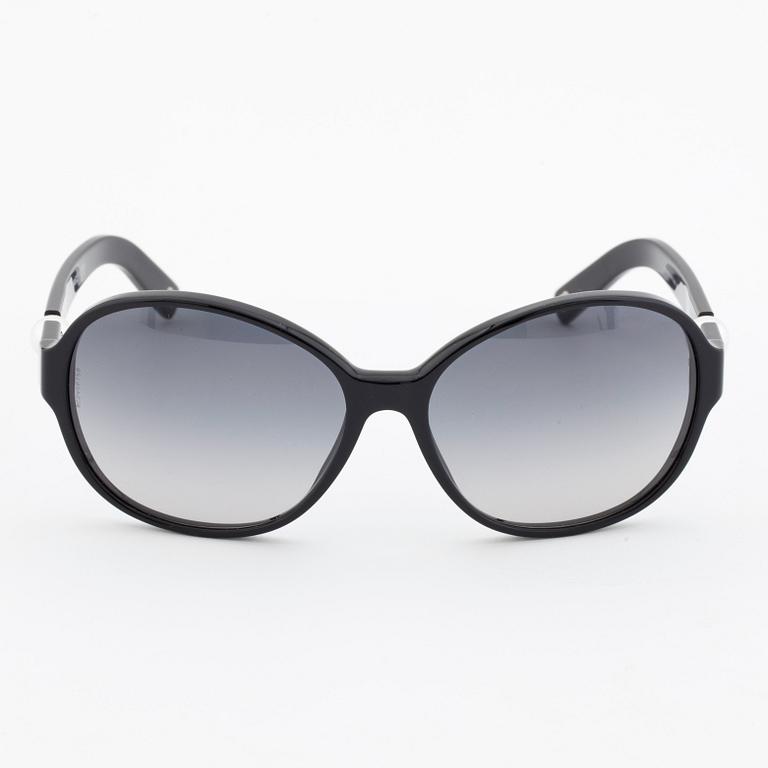 CHANEL, a pair of sunglasses, limited edition "Collection Perle".