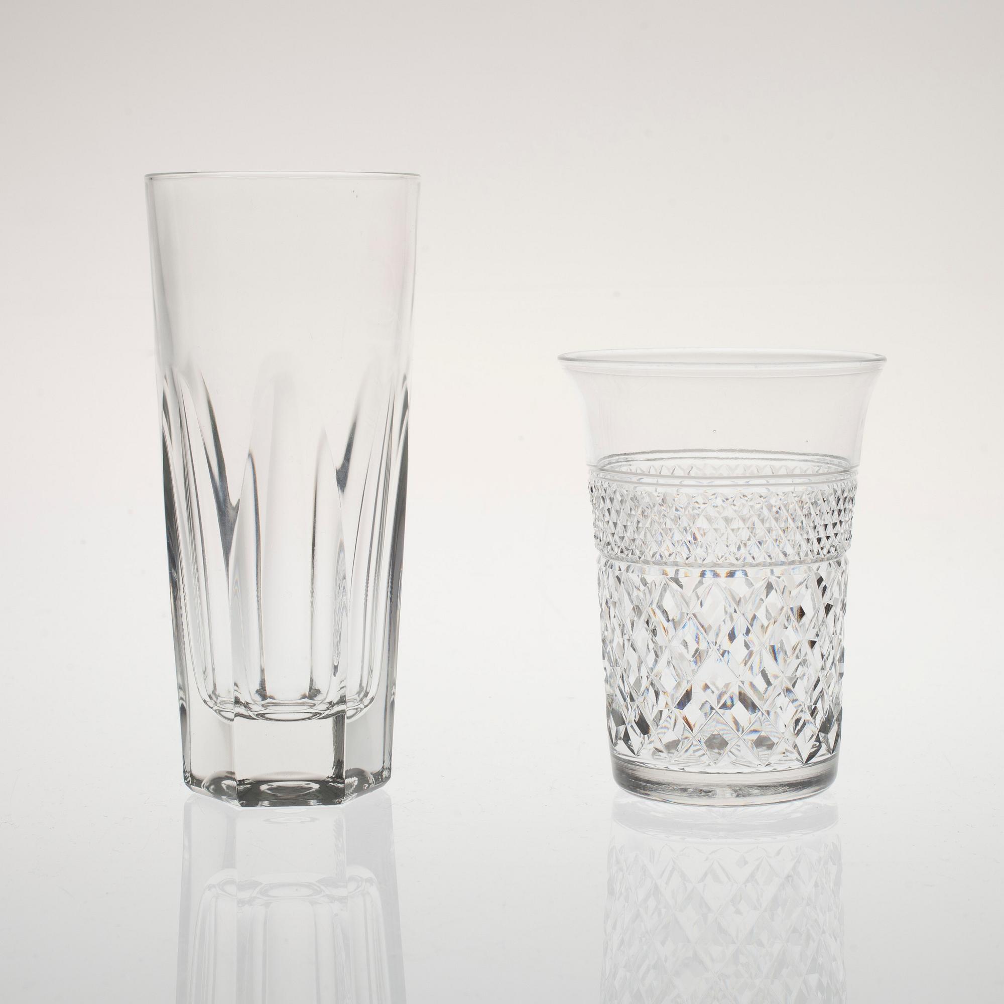 DRICKSGLAS, 9 + 16 st, 1900-talets senare hälft.