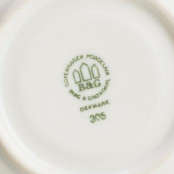 MATSERVIS samt TE/KAFFESERVIS, 76 delar, porslin, delar, "Blå Måsen", Bing o Gröndahl, Danmark.