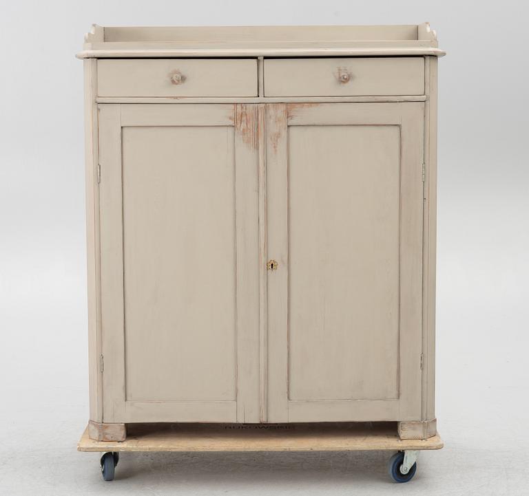 A sideboard, 19th century.