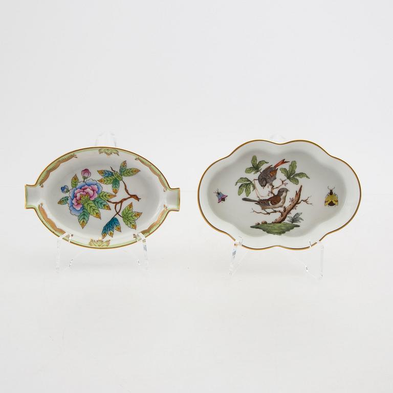 Vaser, skålar mm 13 dlr Herend porslin 1900-talets andra hälft.