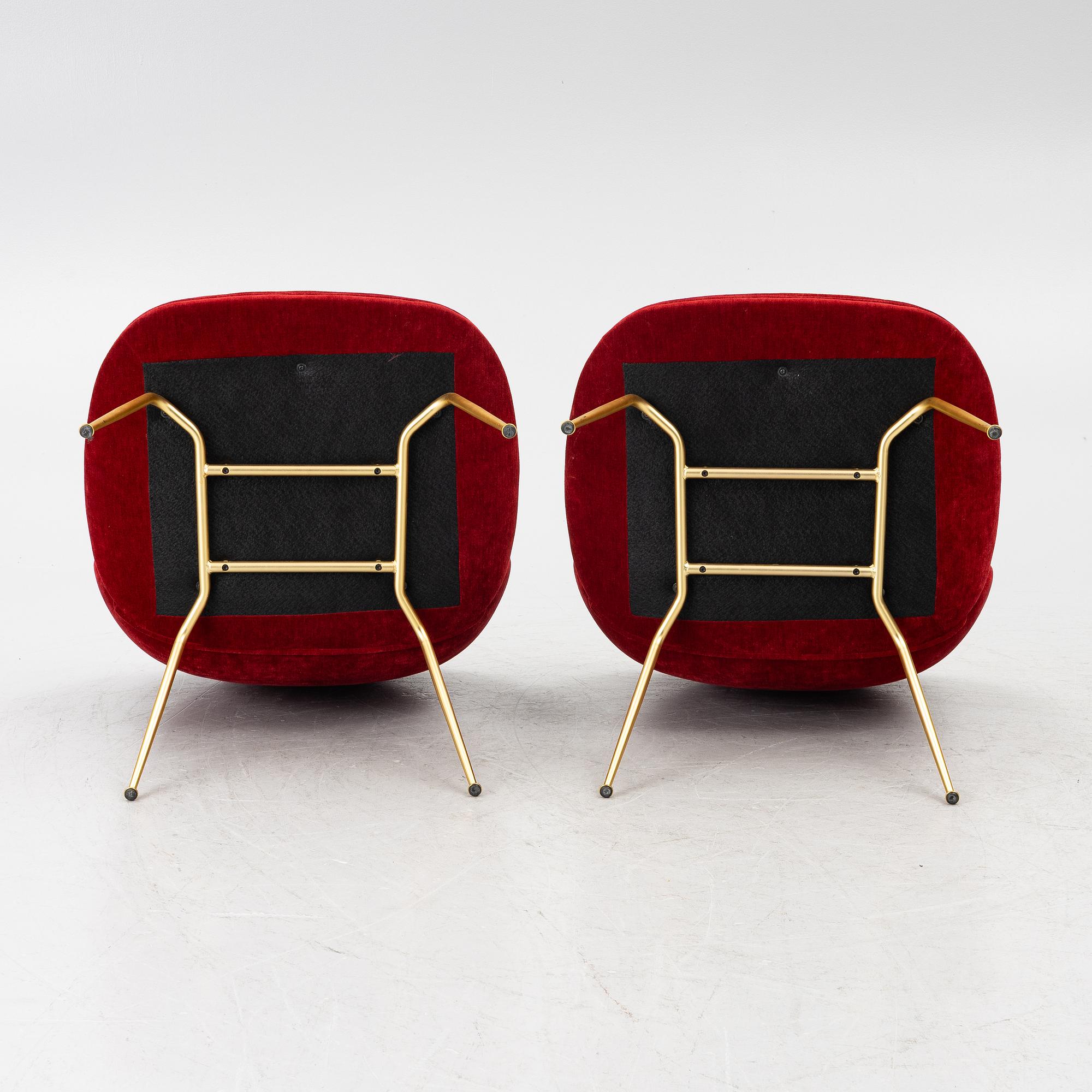 GamFratesi, stolar, ett par, "Beetle Lounge Chair", Gubi, Danmark.