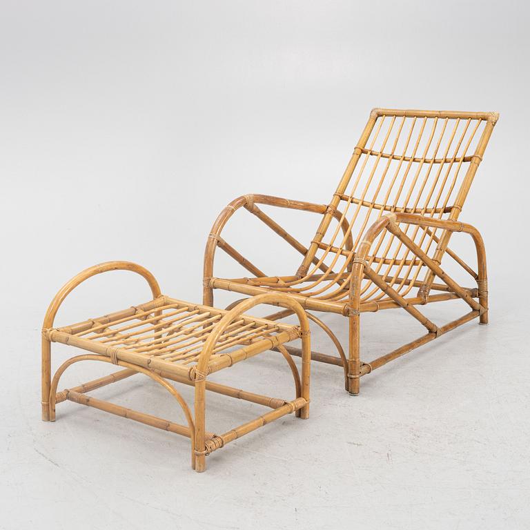 A bamboo lounge chair with ottoman, first half/mid 20th century.