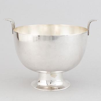 Karl Wojtech, a silver plated bowl, circa 1925.