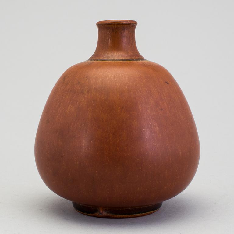 An Erich and Ingrid Triller vase, Tobo, third quarter of the 20th century.
