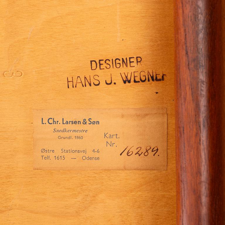 Hans J. Wegner, Six CH29 chairs, L. Chr. Larsen & Søn, Denmark, 1950s/60s.