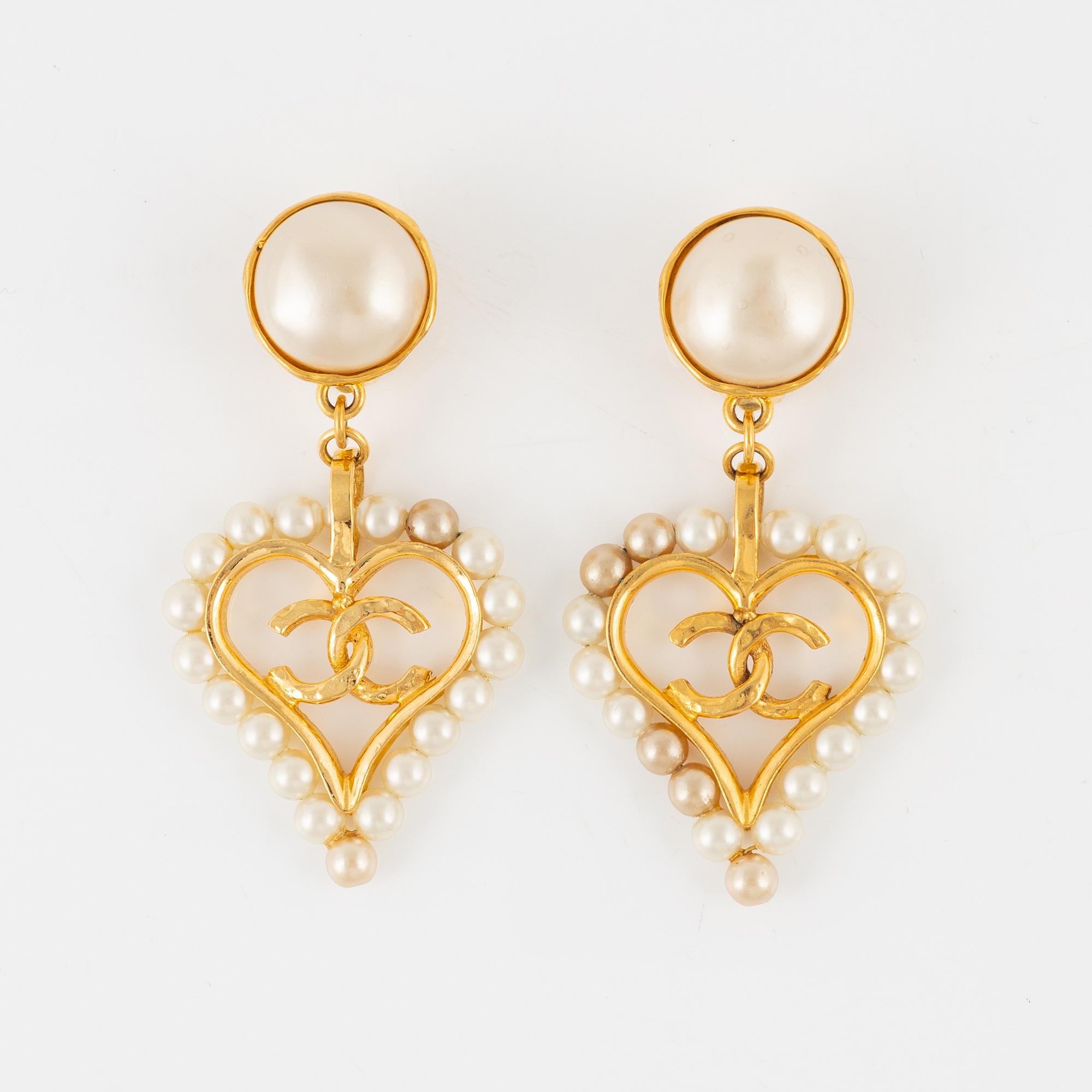 Chanel, earrings, 1984-1992.