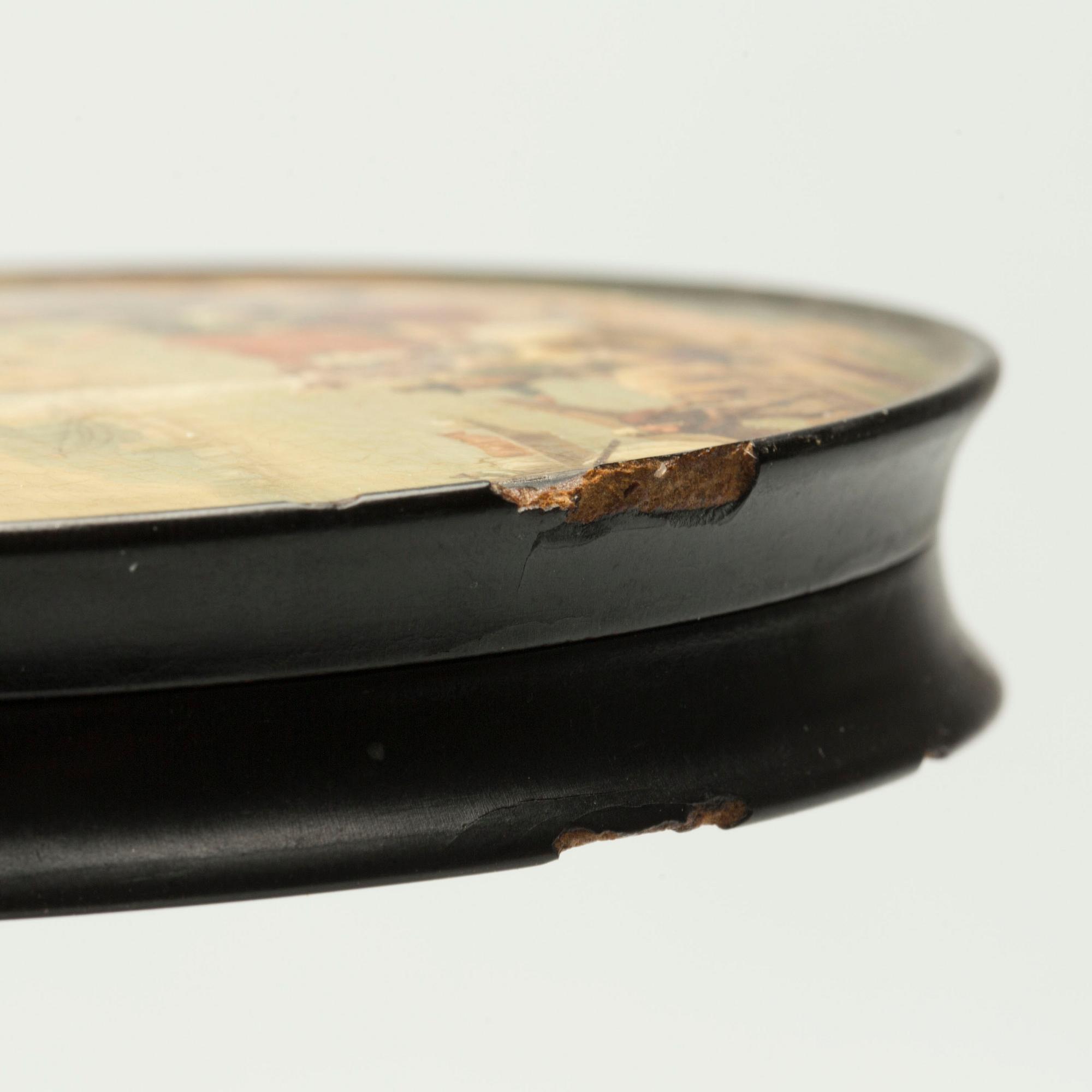 LACKDOSA, Papier Maché, Stobwasser, signerad 11/24 Stobwassers fabrik. 1800-talets första del.