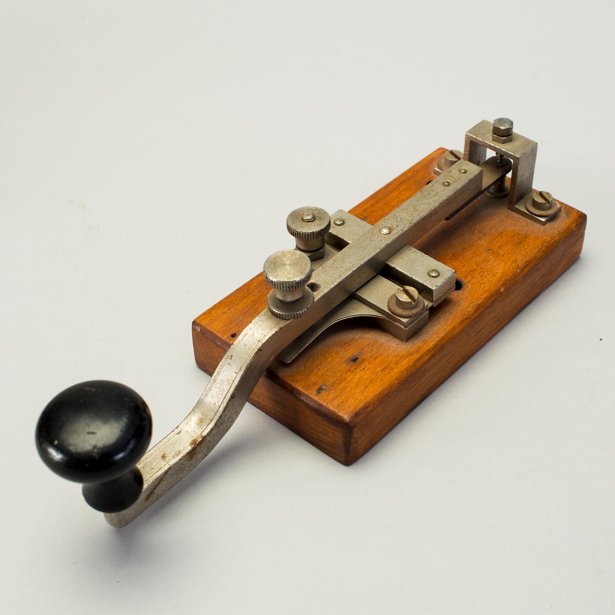 TELEGRAF, L.M. Ericsson, Stockholm, 3 delar, 1900-talets första hälft.