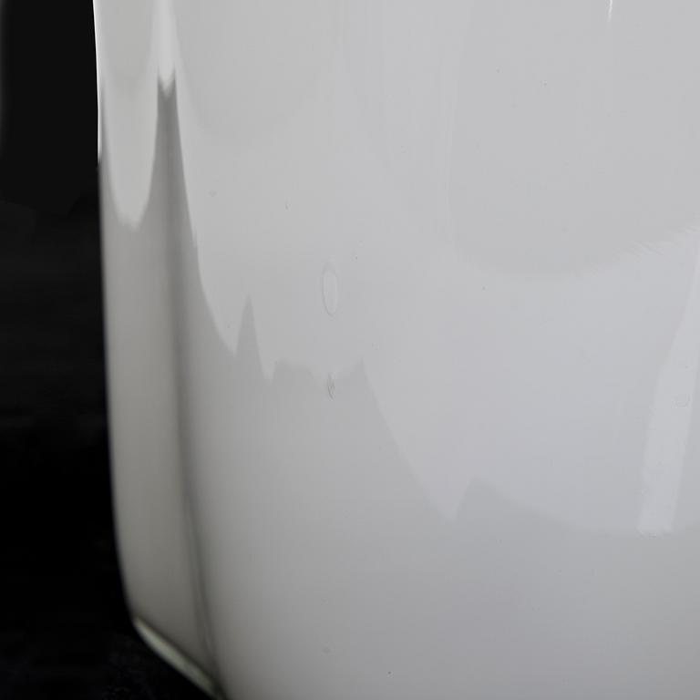 Alvar Aalto, a vase, signed Alvar Aalto Iittala -56.