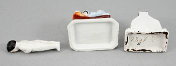 FIGURINER 3 st, Porslin, England, 1800-1900-tal.