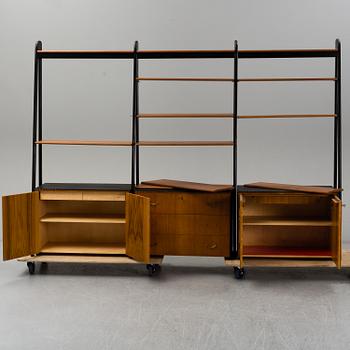 A mid 20th century shelf.